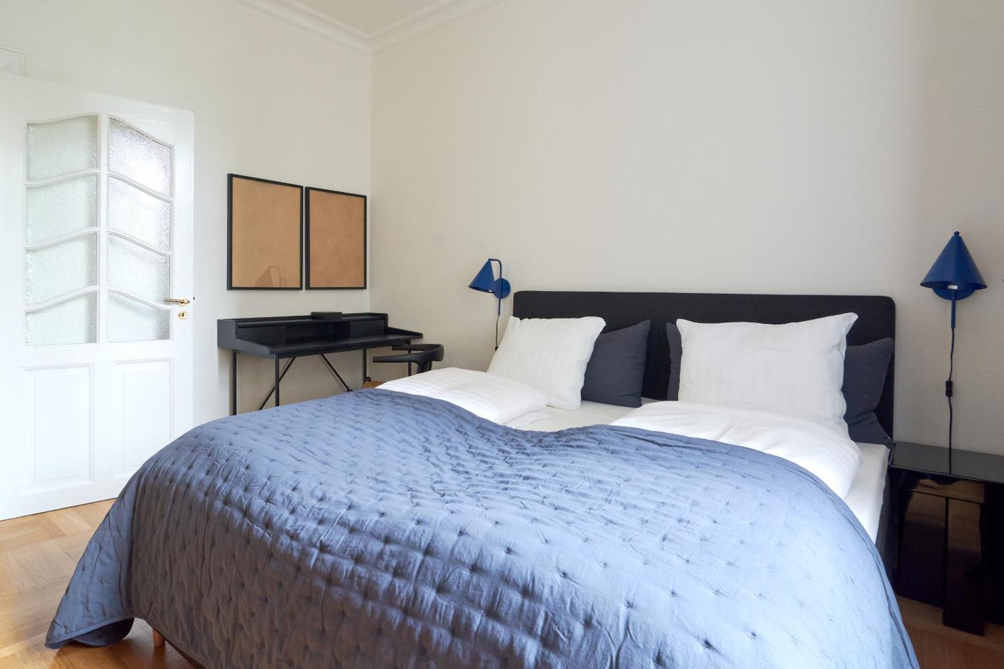 Spacious 3 Bedroom Manor Flat Next To Tivoli Copenhagen Exterior photo